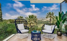 All About Villa Gladiolo
